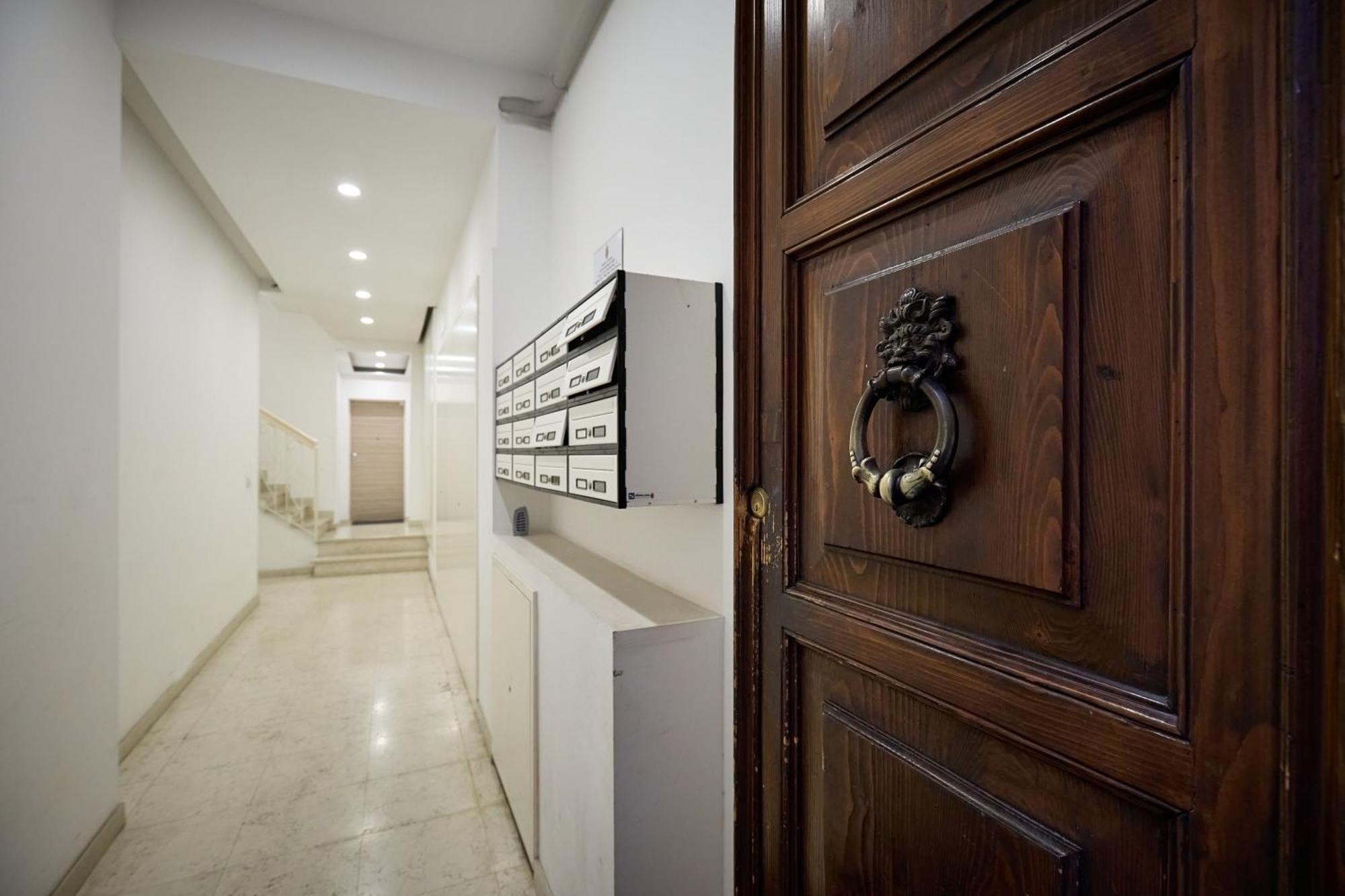 La Torre Lunga -Smart Working- 150 M Dalle-From Due Torri-Two Towers Bologna Exterior foto